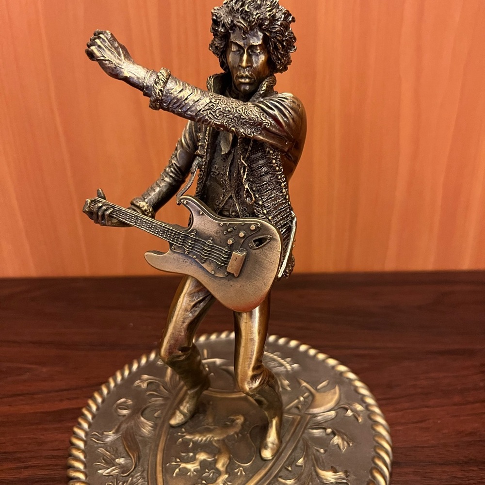Jimi Hendrix 2007 Knucklebonz Rock Iconz Bronze Statue Limited Edition of 500